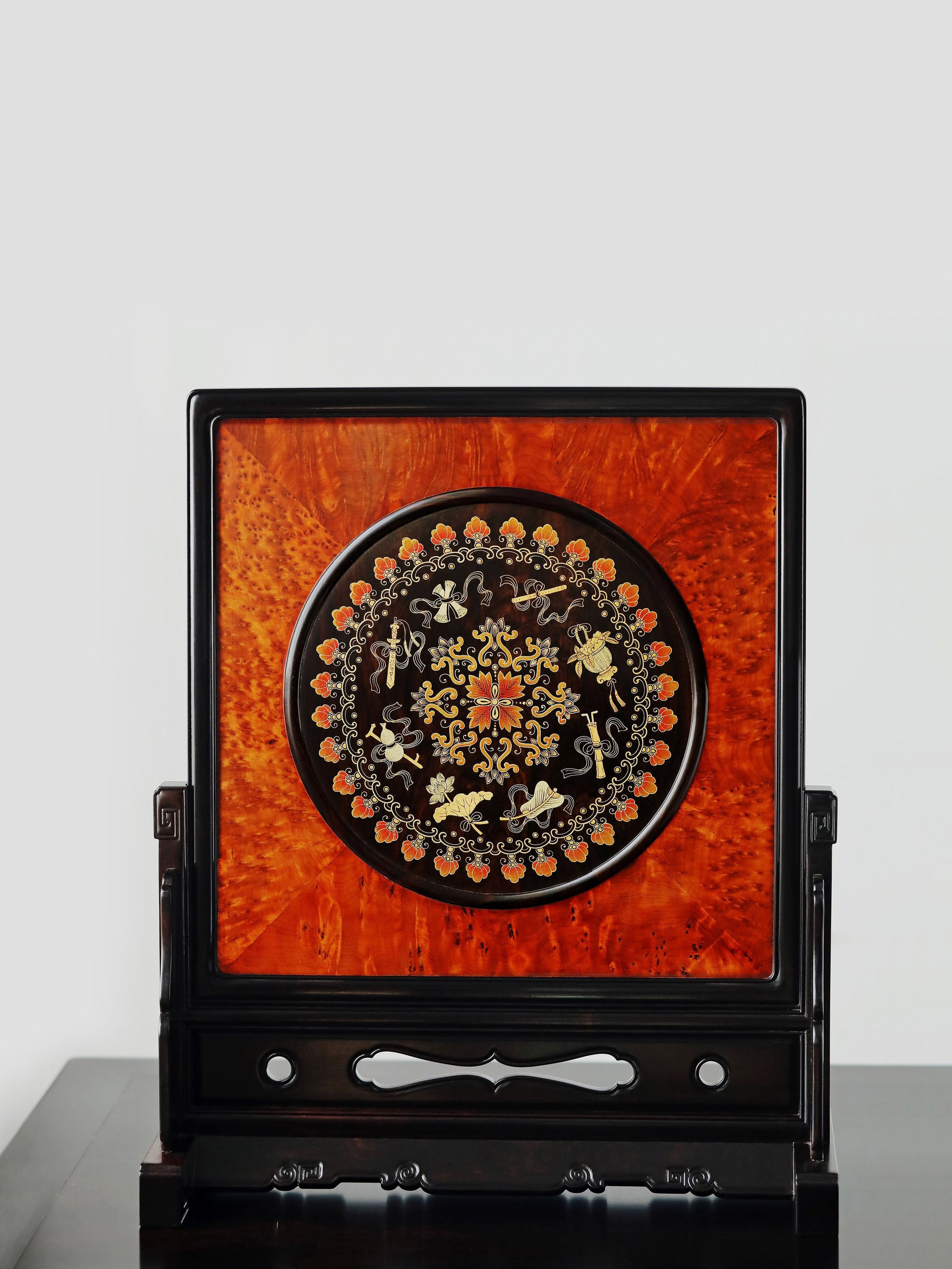 Antique Screens & Curios - Asian Artifacts for Tea Spaces | ICHTEA