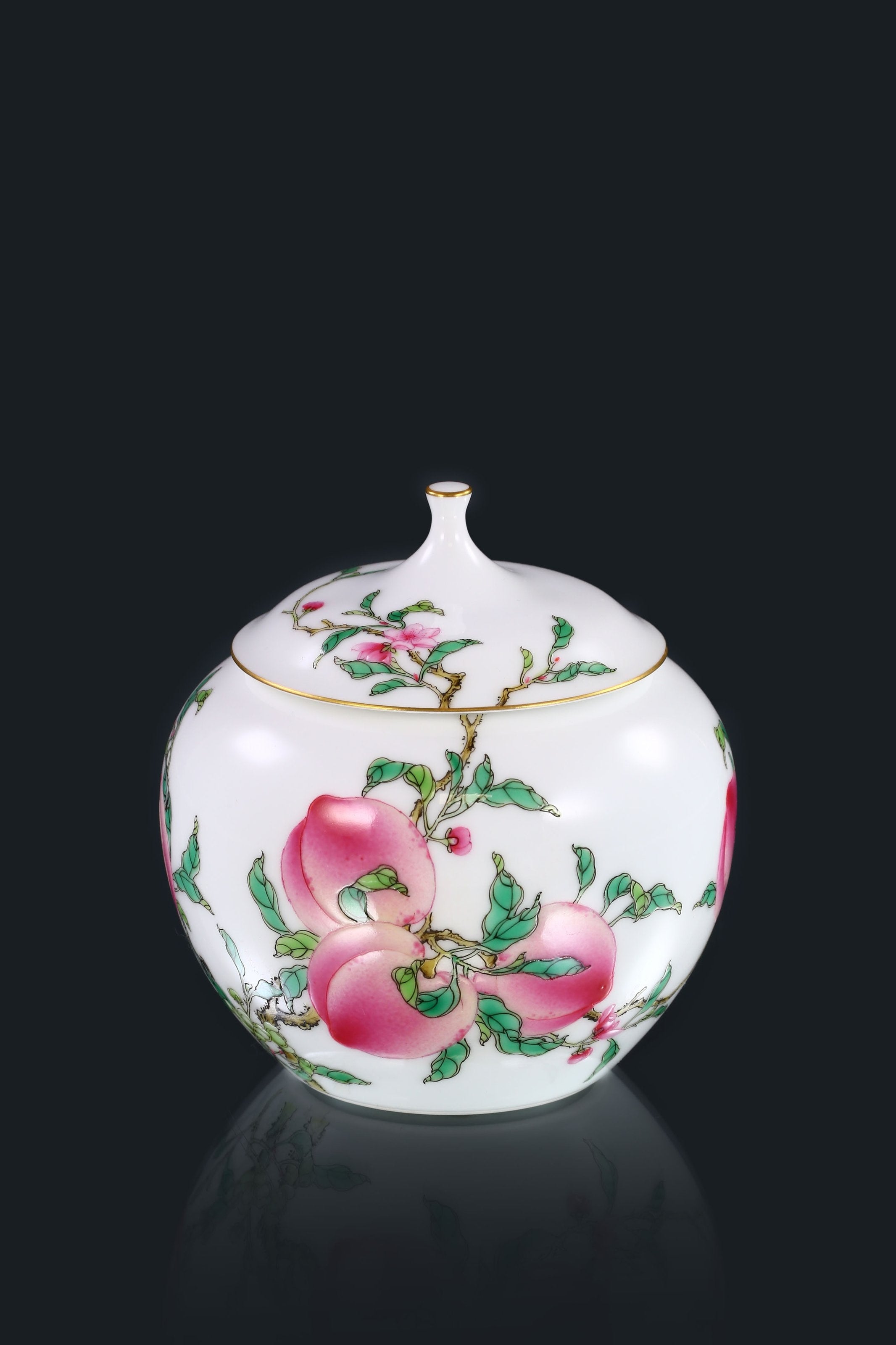 六桃苹果茶叶罐