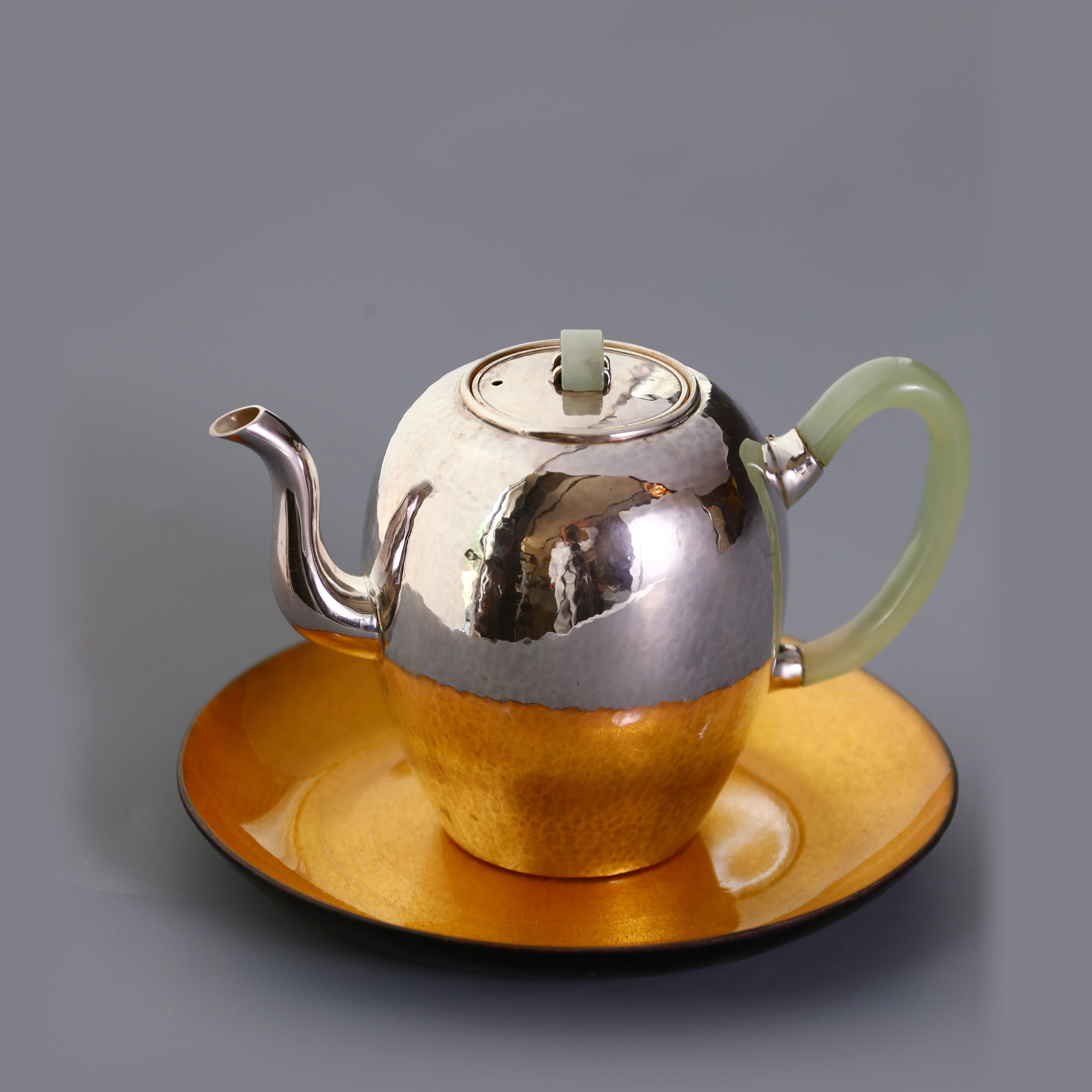 美人肩純銀泡壺七寶托盤