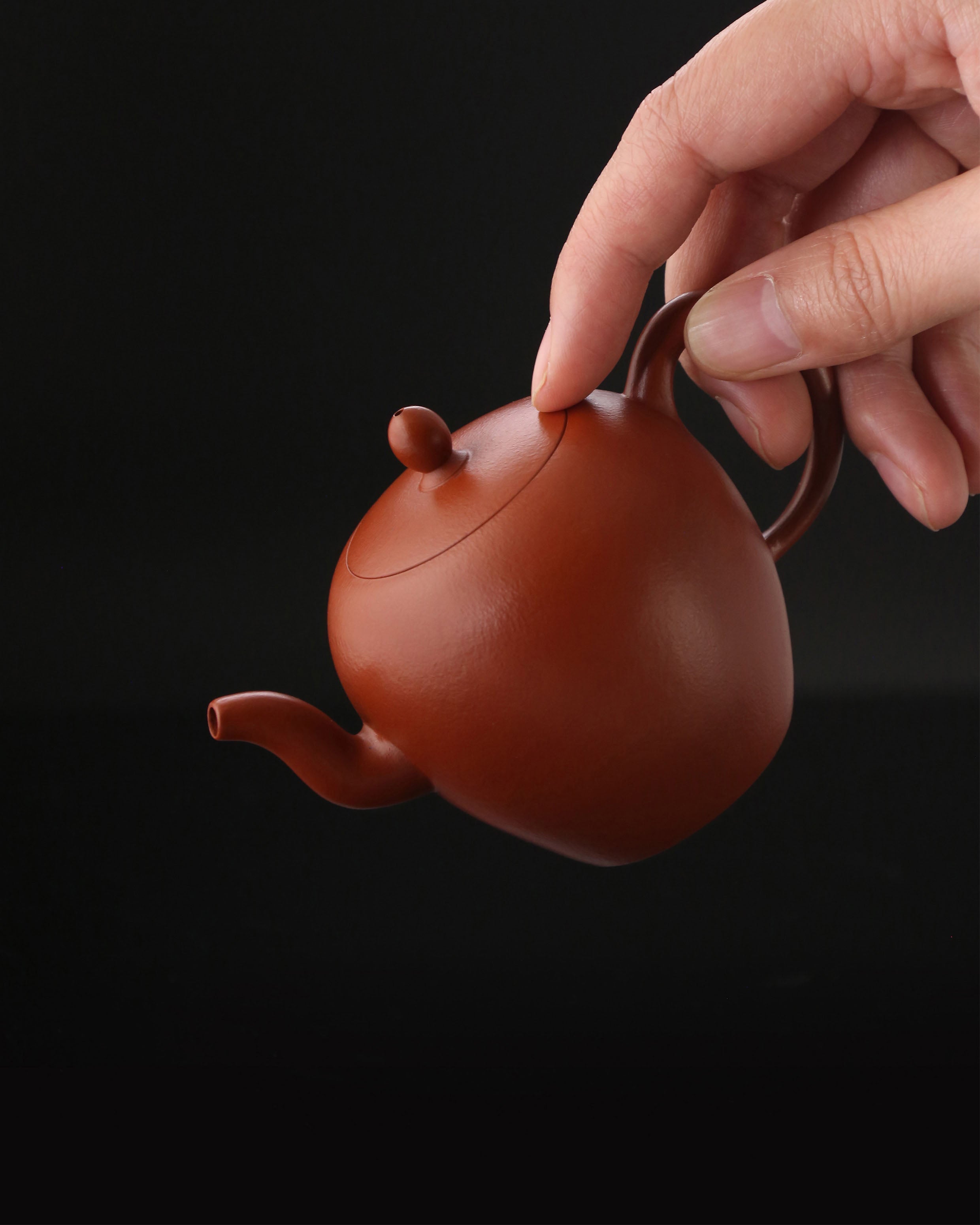 趙莊朱泥美人肩壺