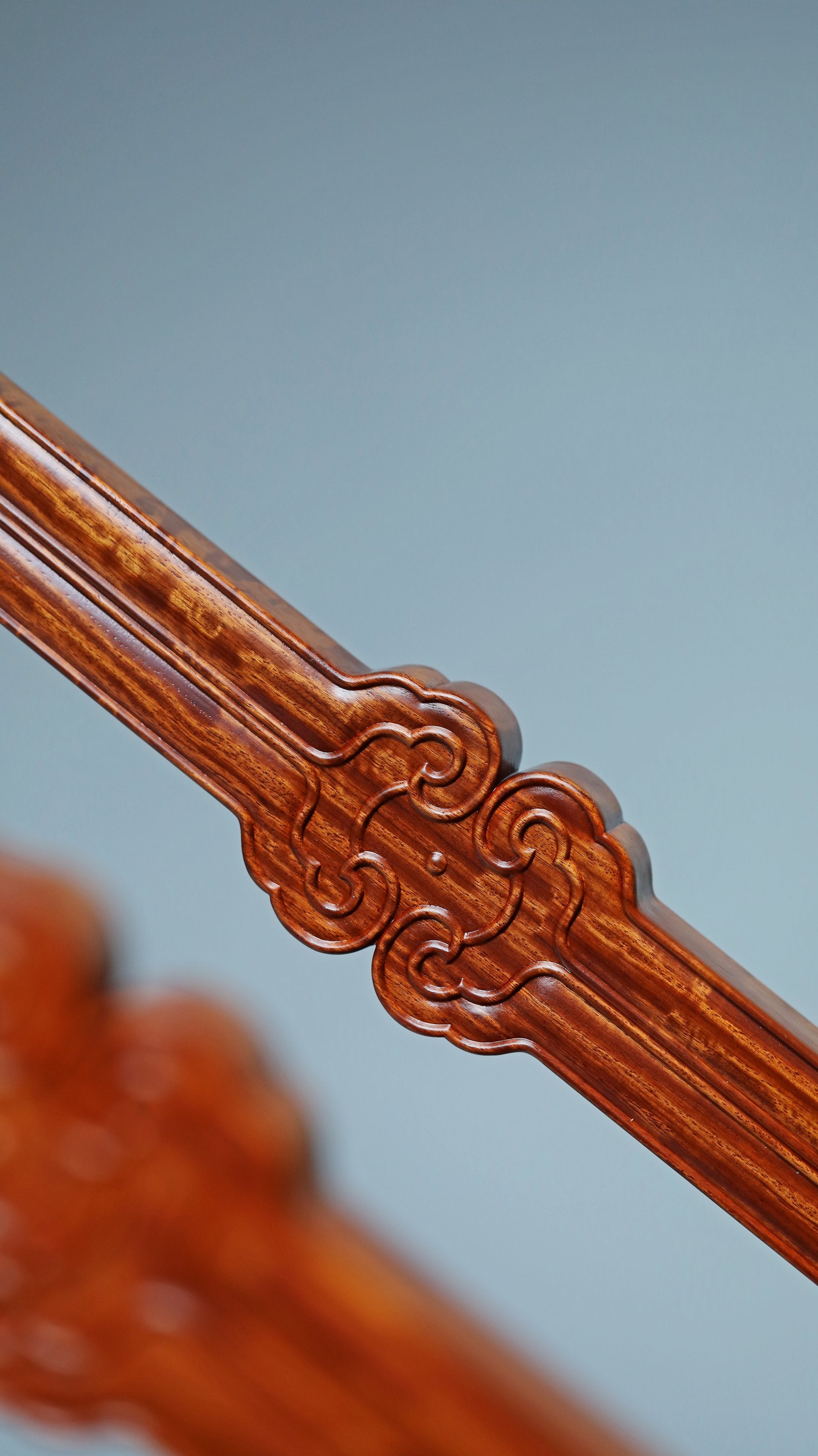 缅花雕花平头案