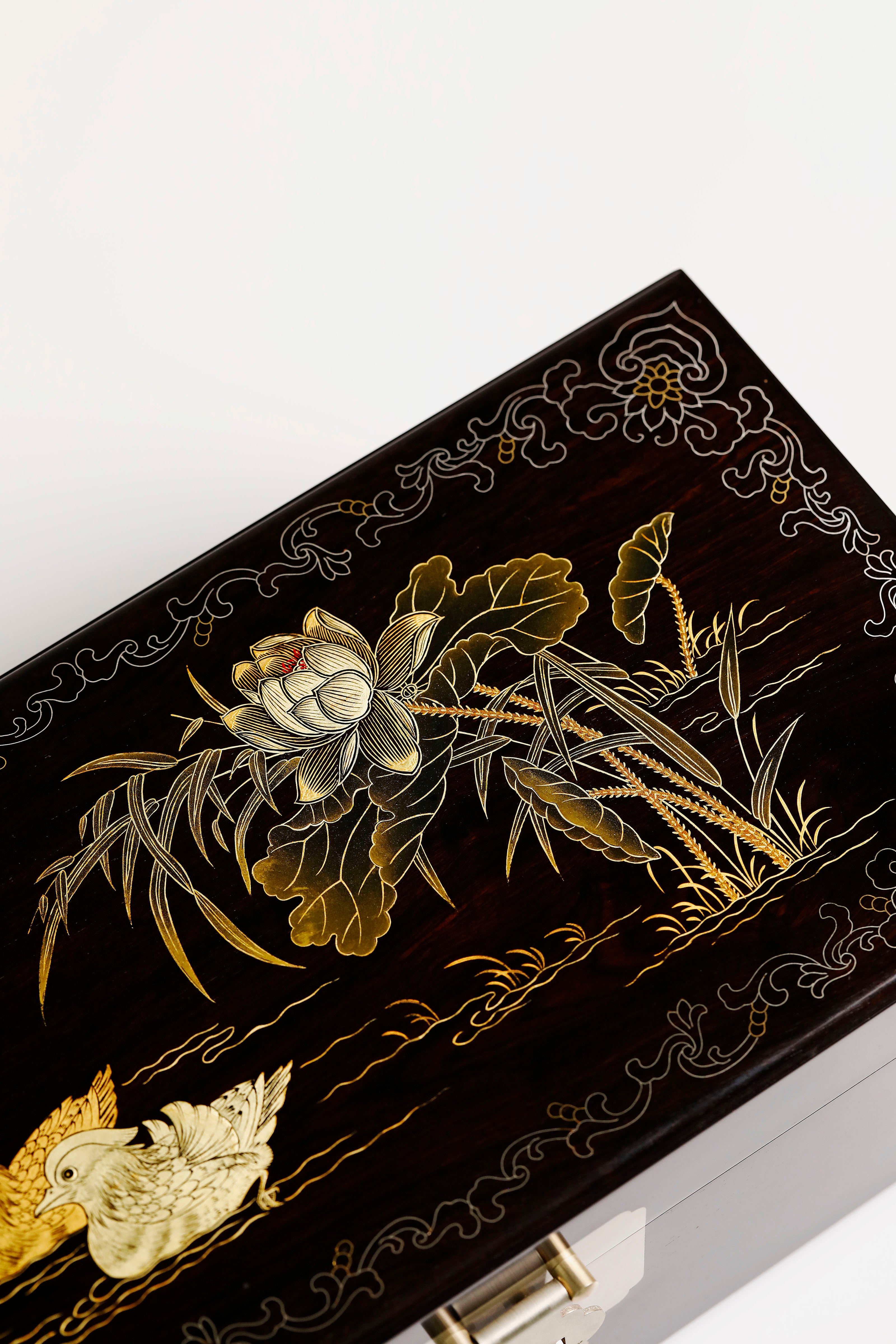 紫光檀鸳鸯戏水/博古图描金盒