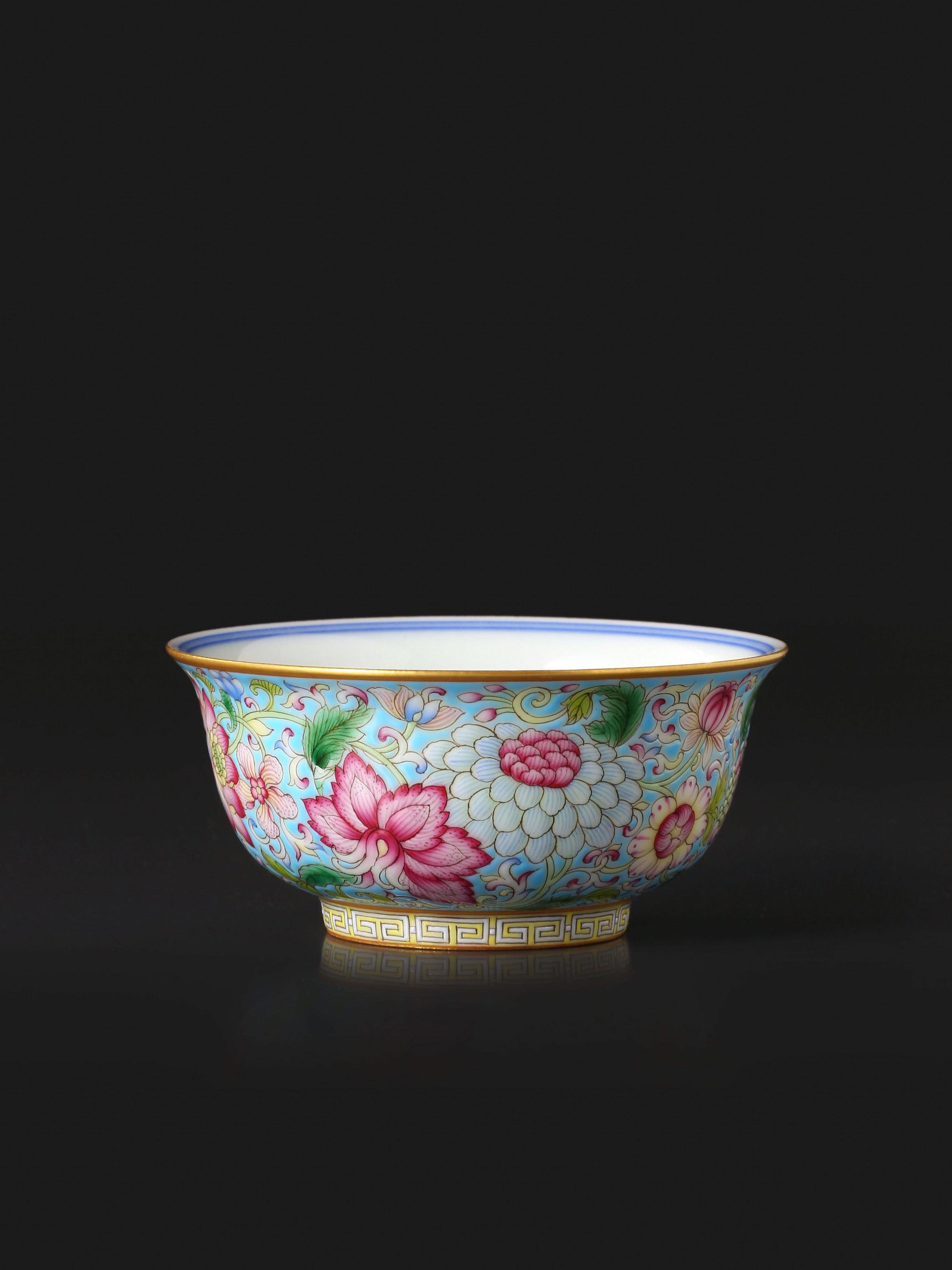 Inner Blue and White Flower Enamel-Decorated Tea Cup