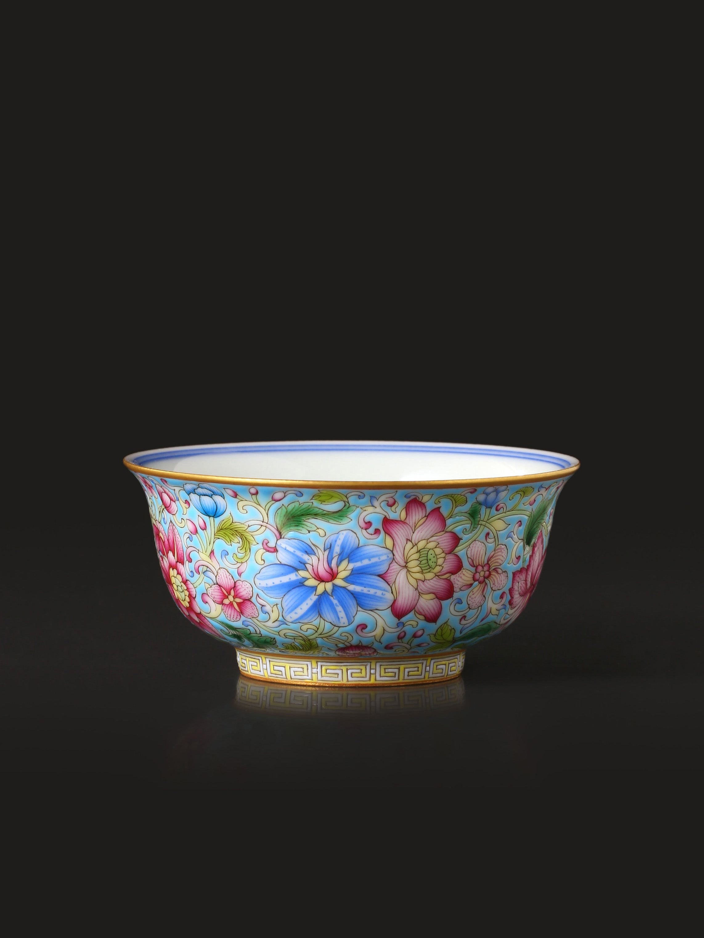 Inner Blue and White Flower Enamel-Decorated Tea Cup