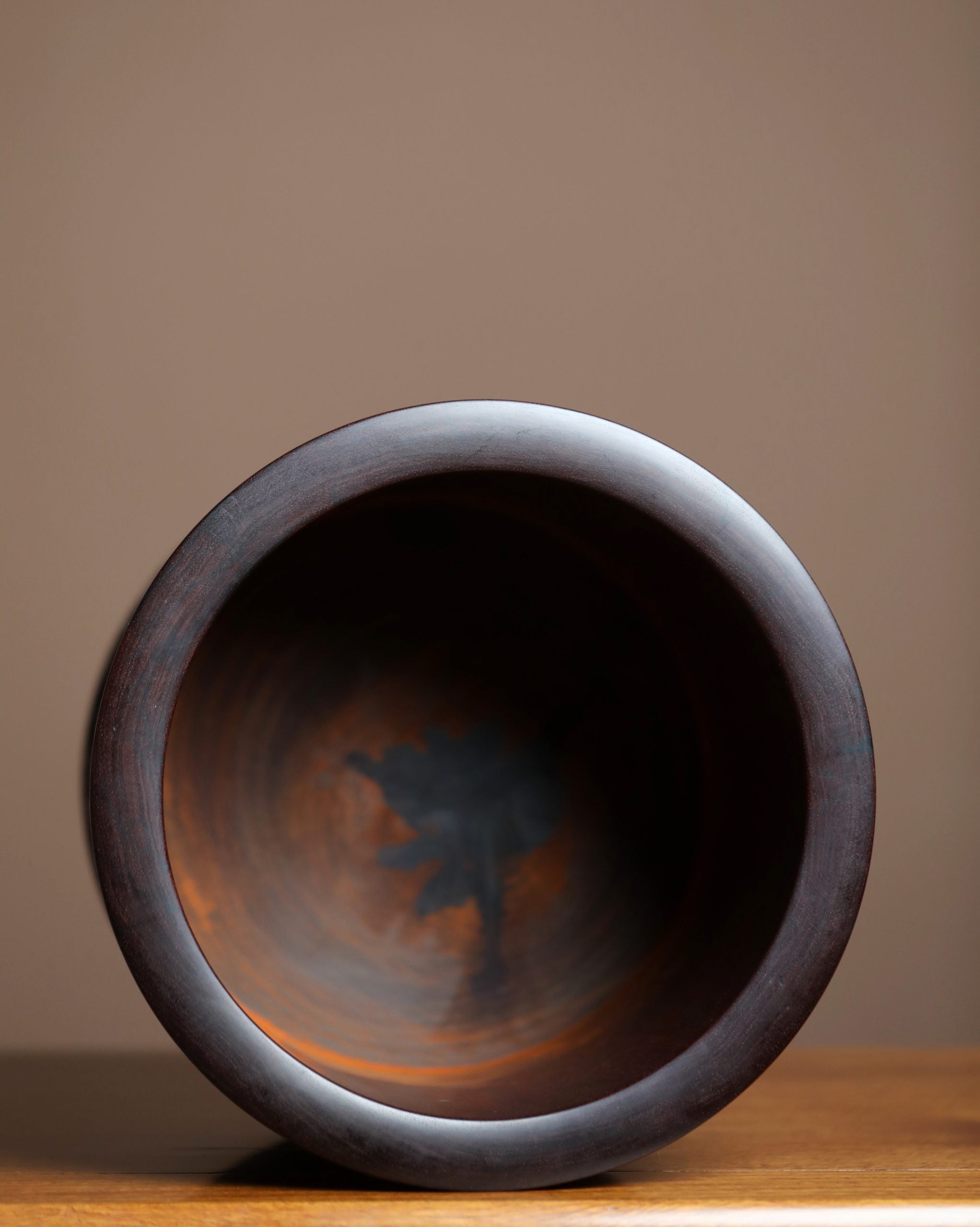 小葉紫檀乾隆期官造雕龍紋大筆筒