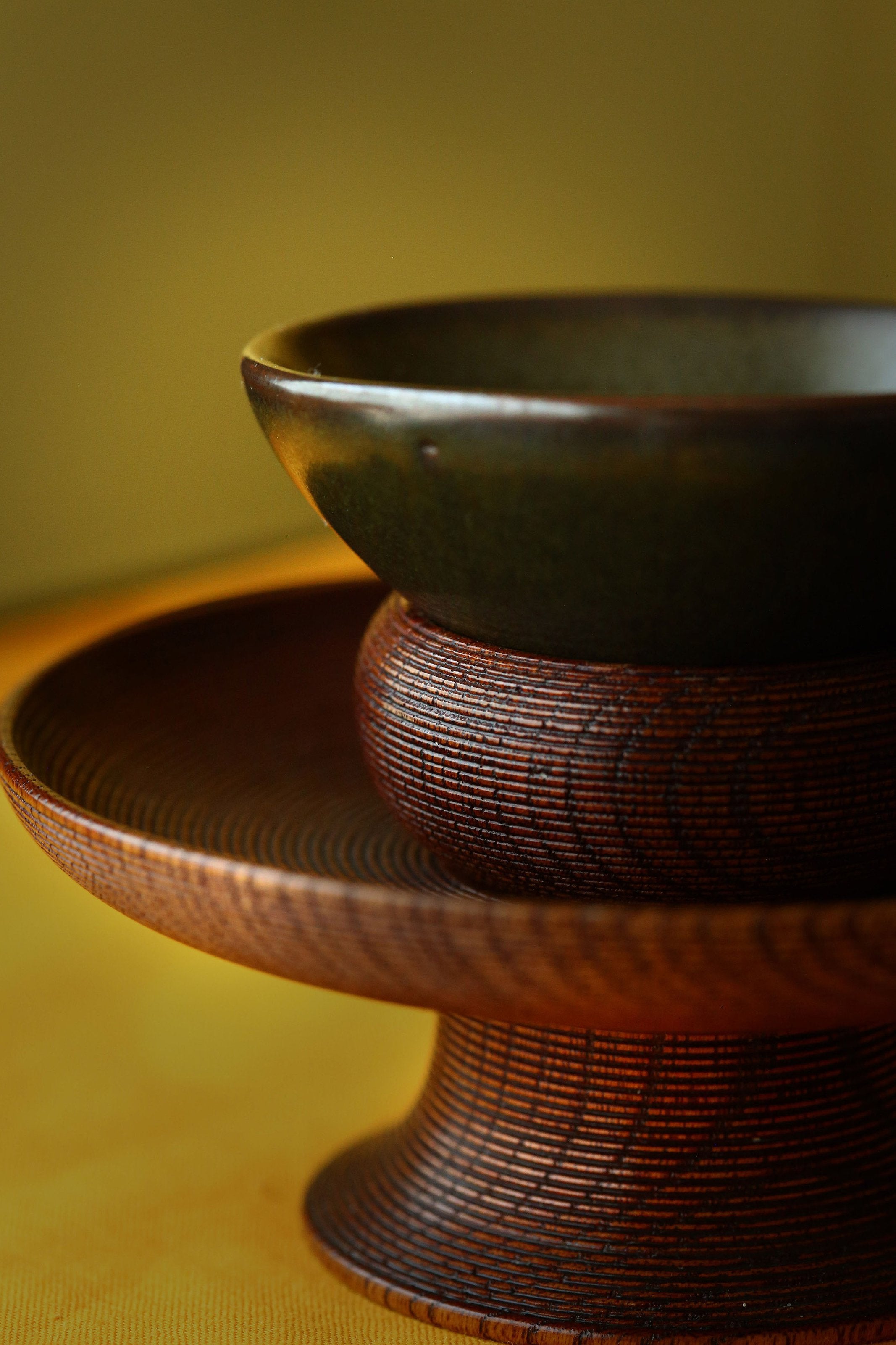 日本明治茶葉末斗笠（尖底）盞、盞托