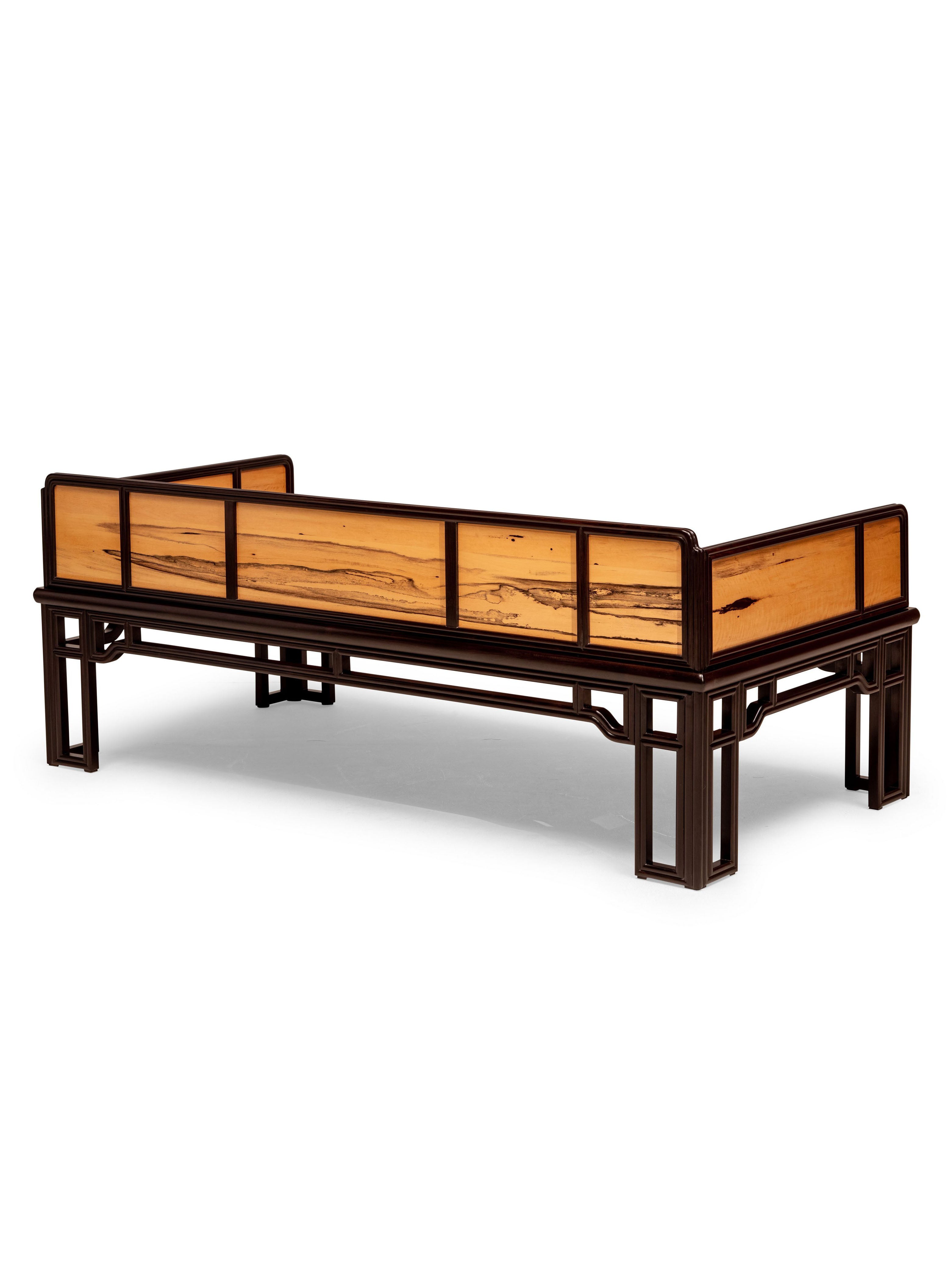 Waistless Three-Panel Luohan Bed