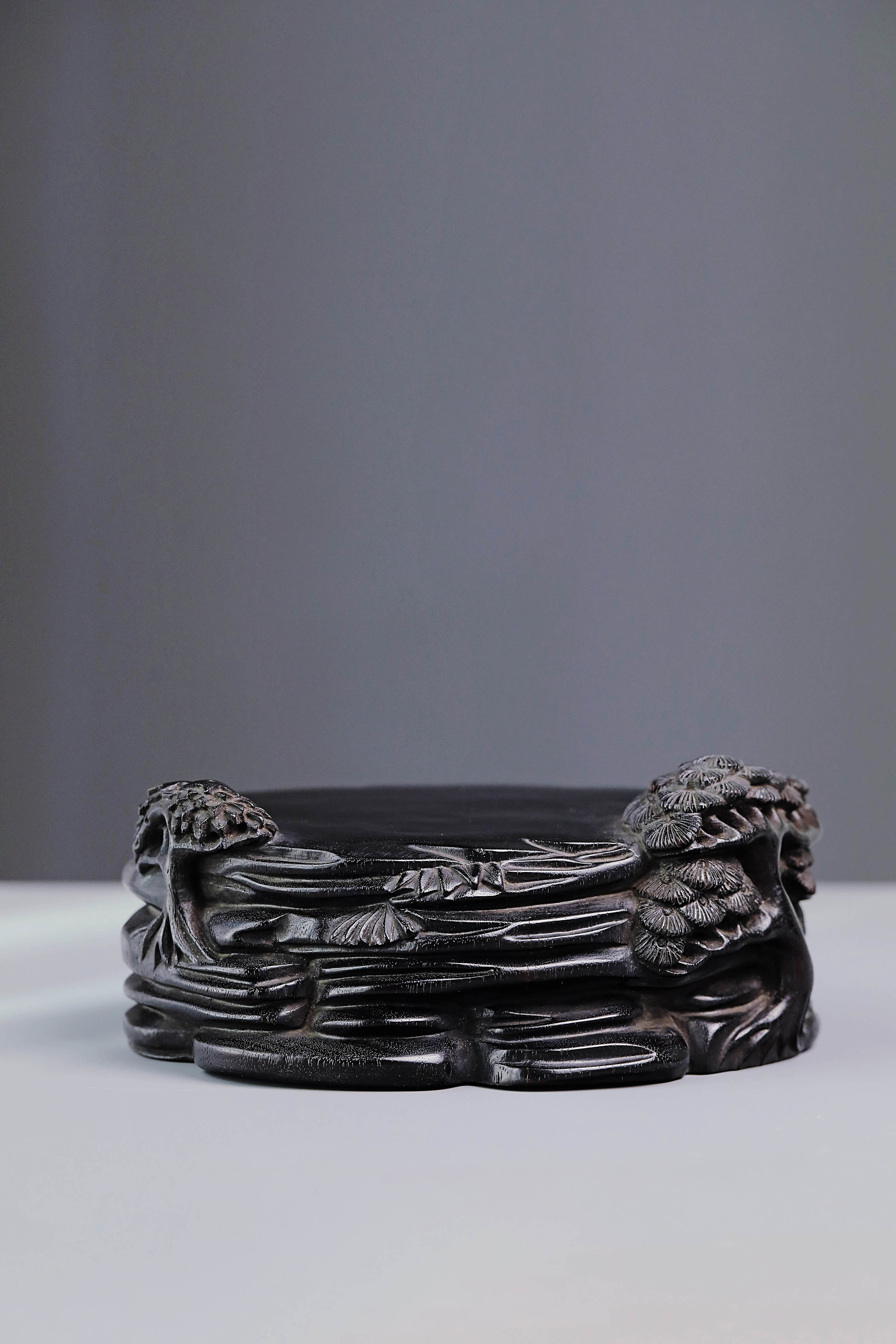 三阳开泰黄杨木雕