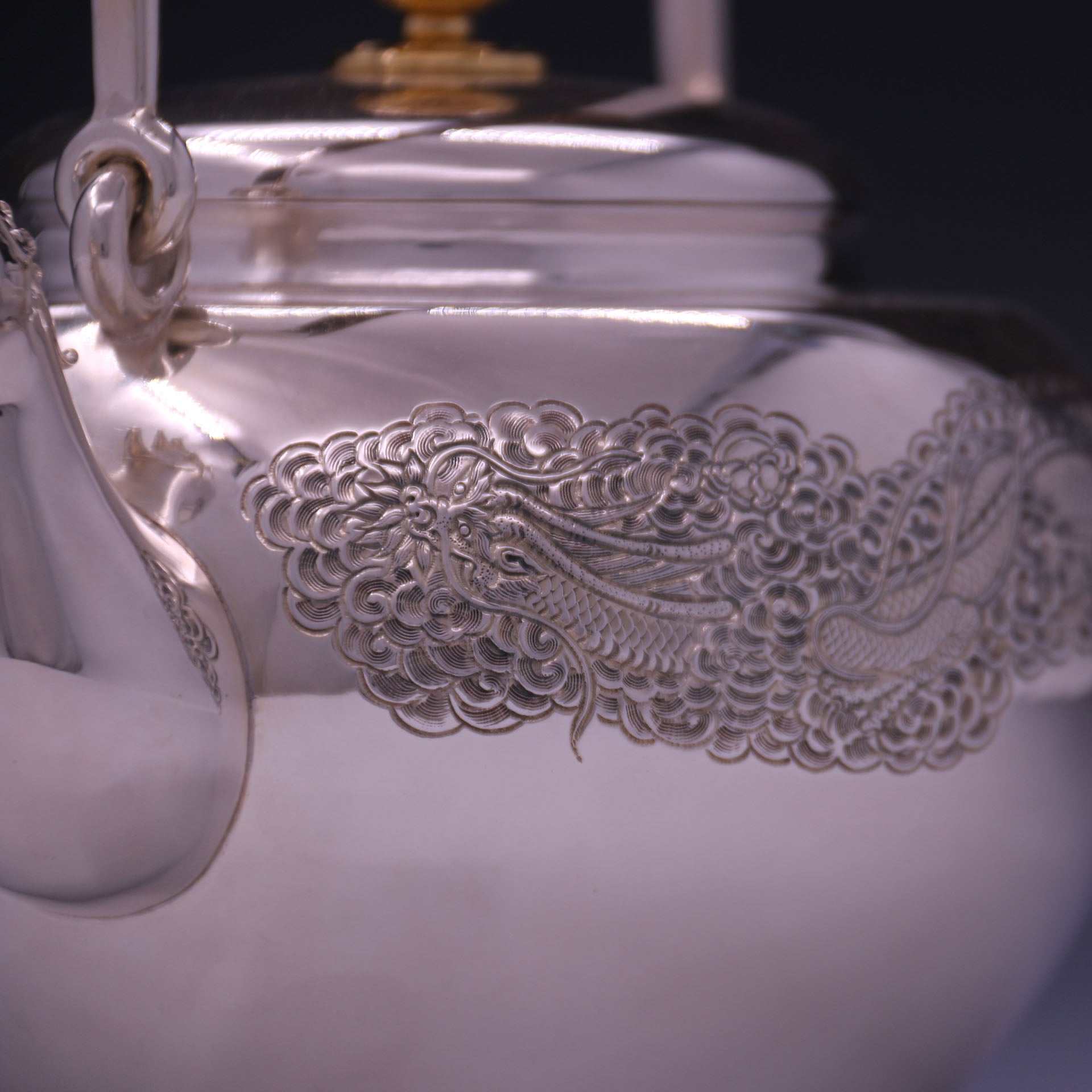 Beast-mouth Cloud Dragon Silver Pot