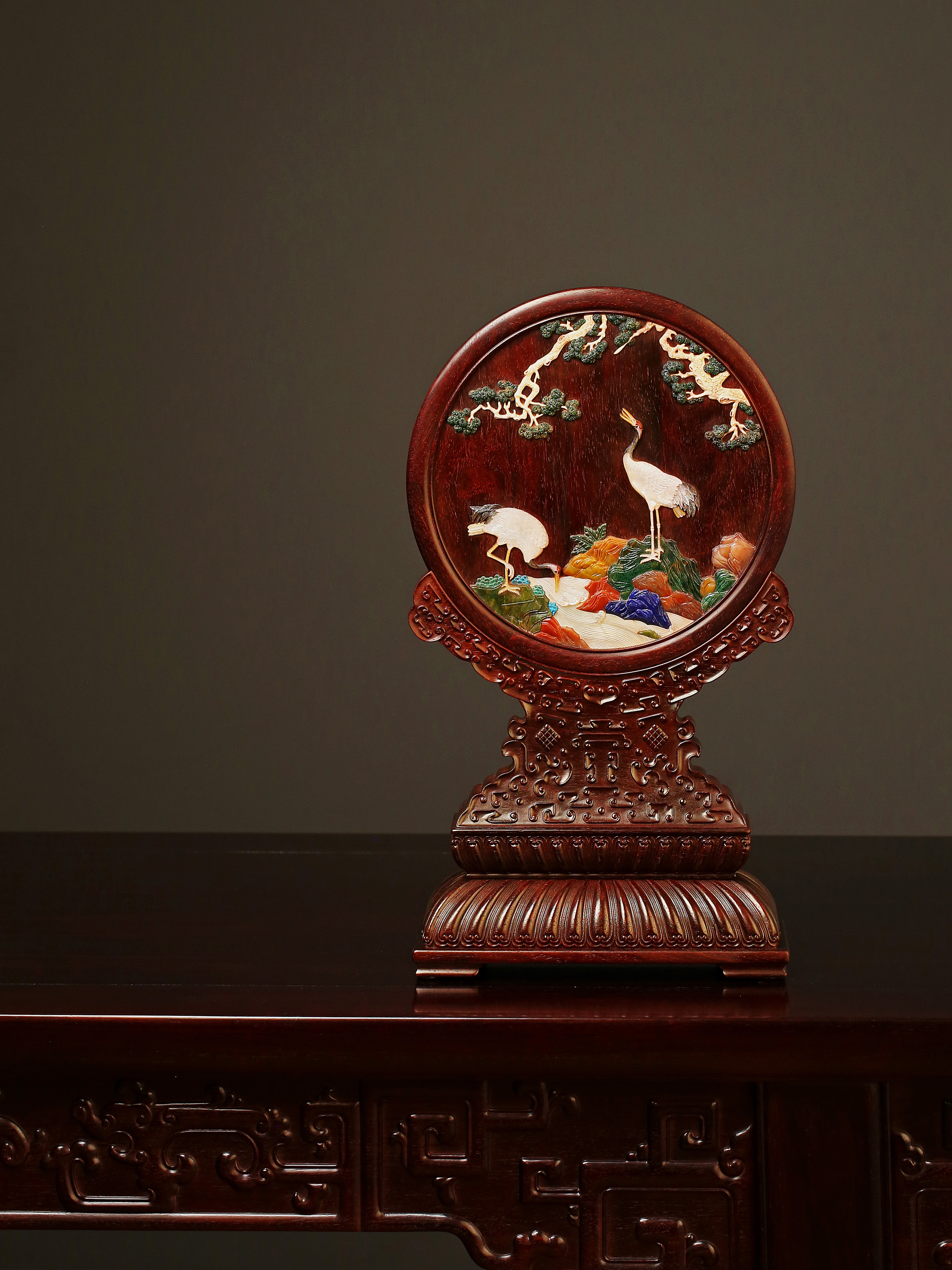 紫檀松鹤延年百宝嵌插屏