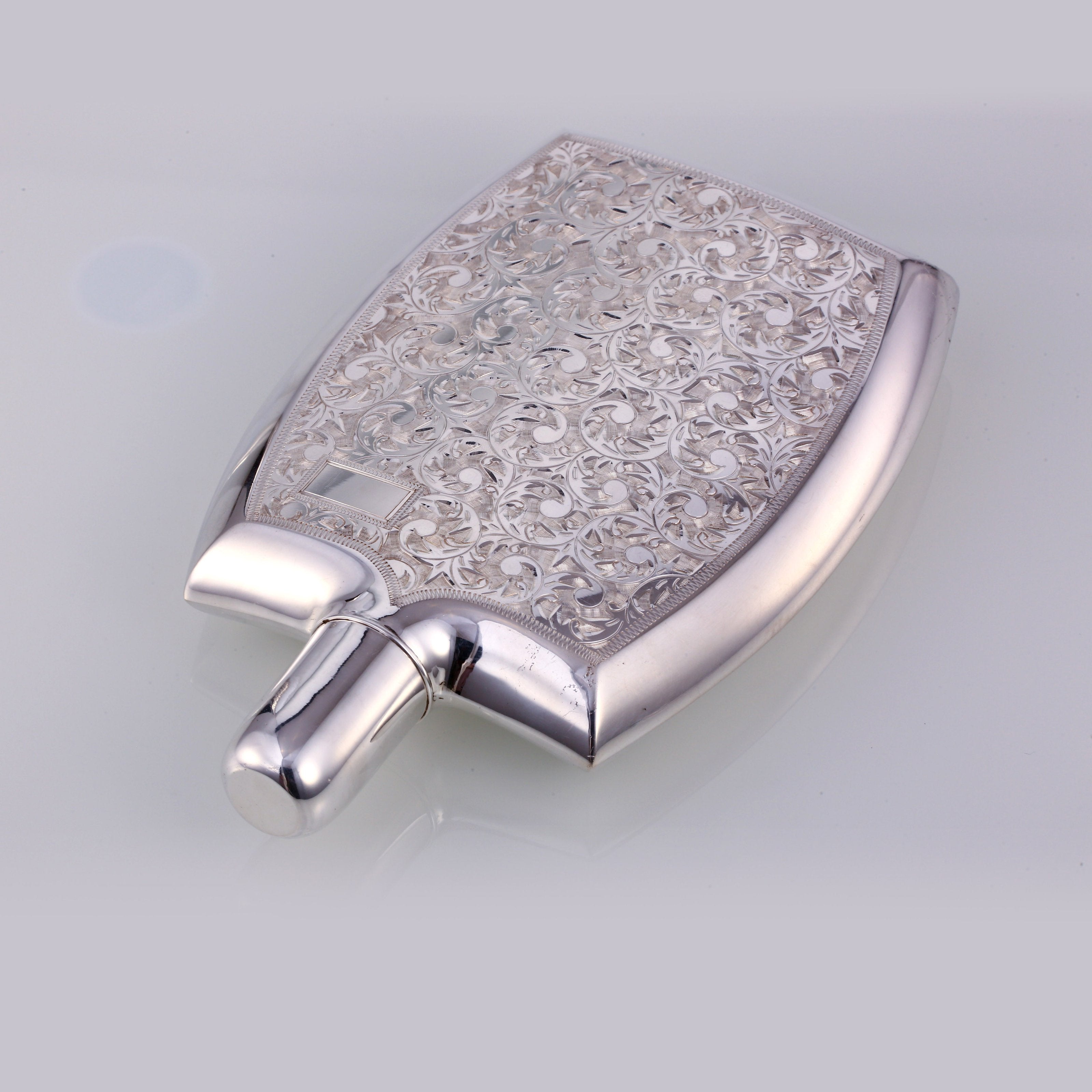 纯银古董剃雕酒壶