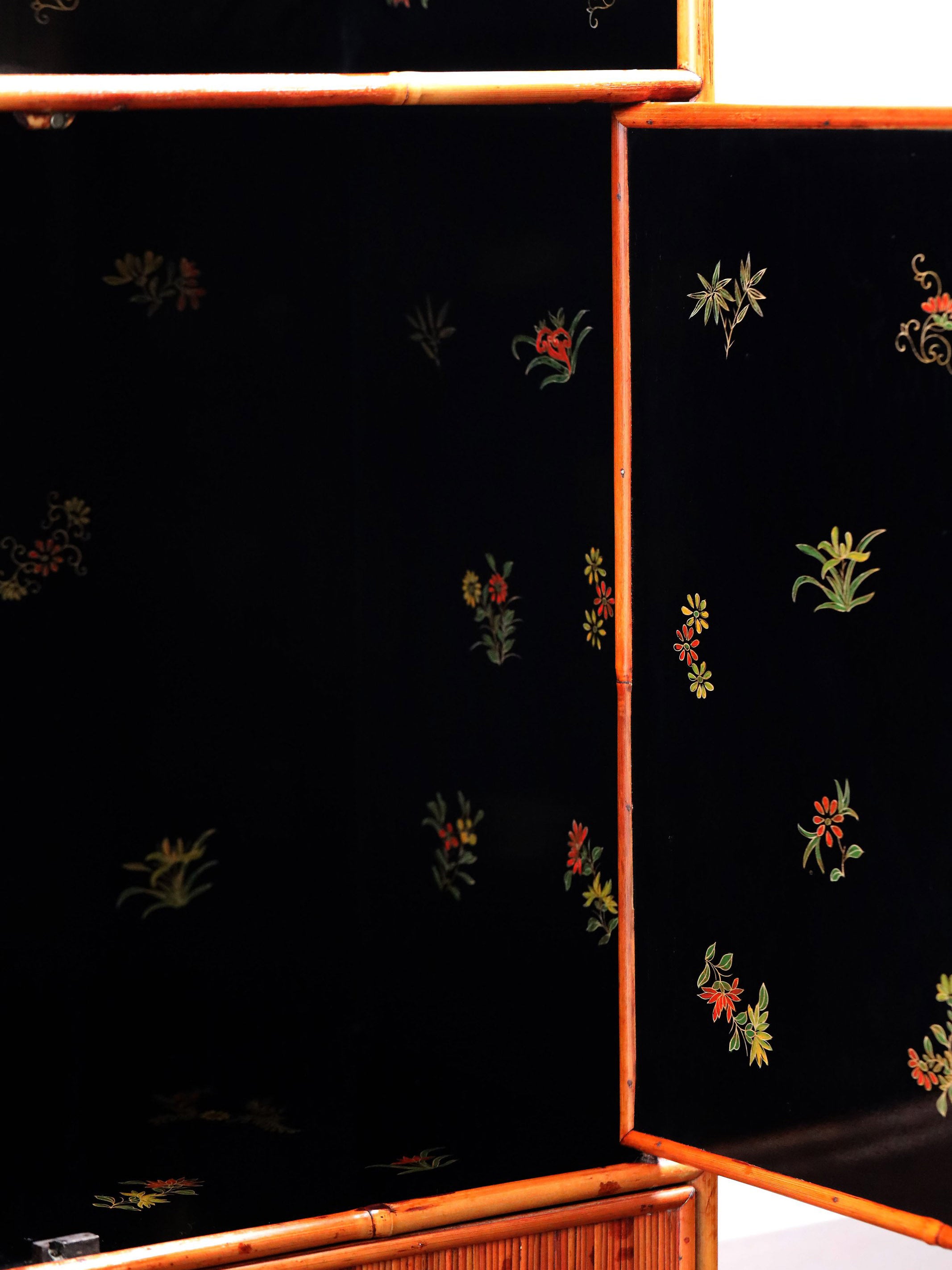 湘妃竹百寶嵌仙人騎鳳茶櫃