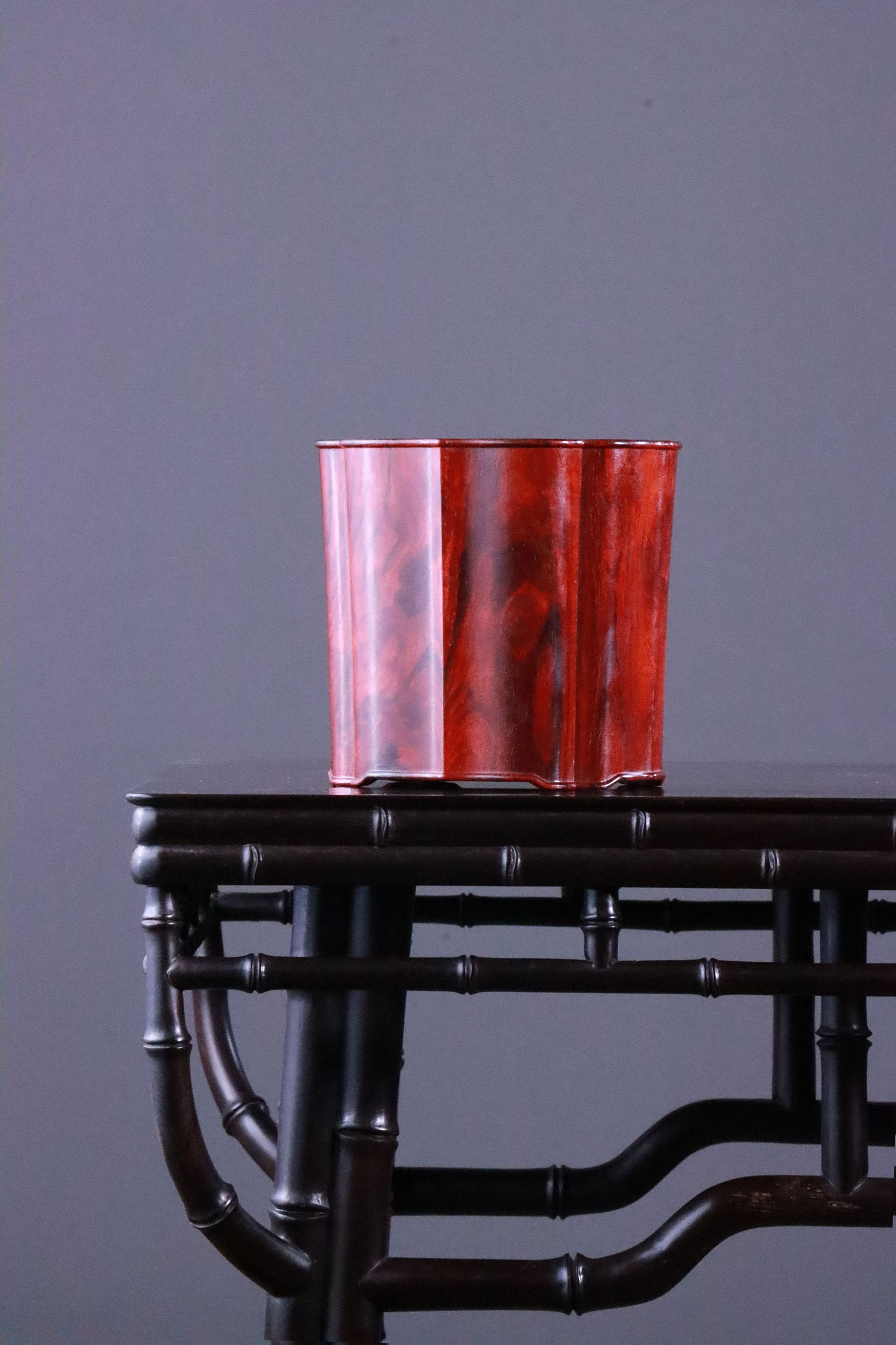 印度小葉紫檀菱花口筆筒