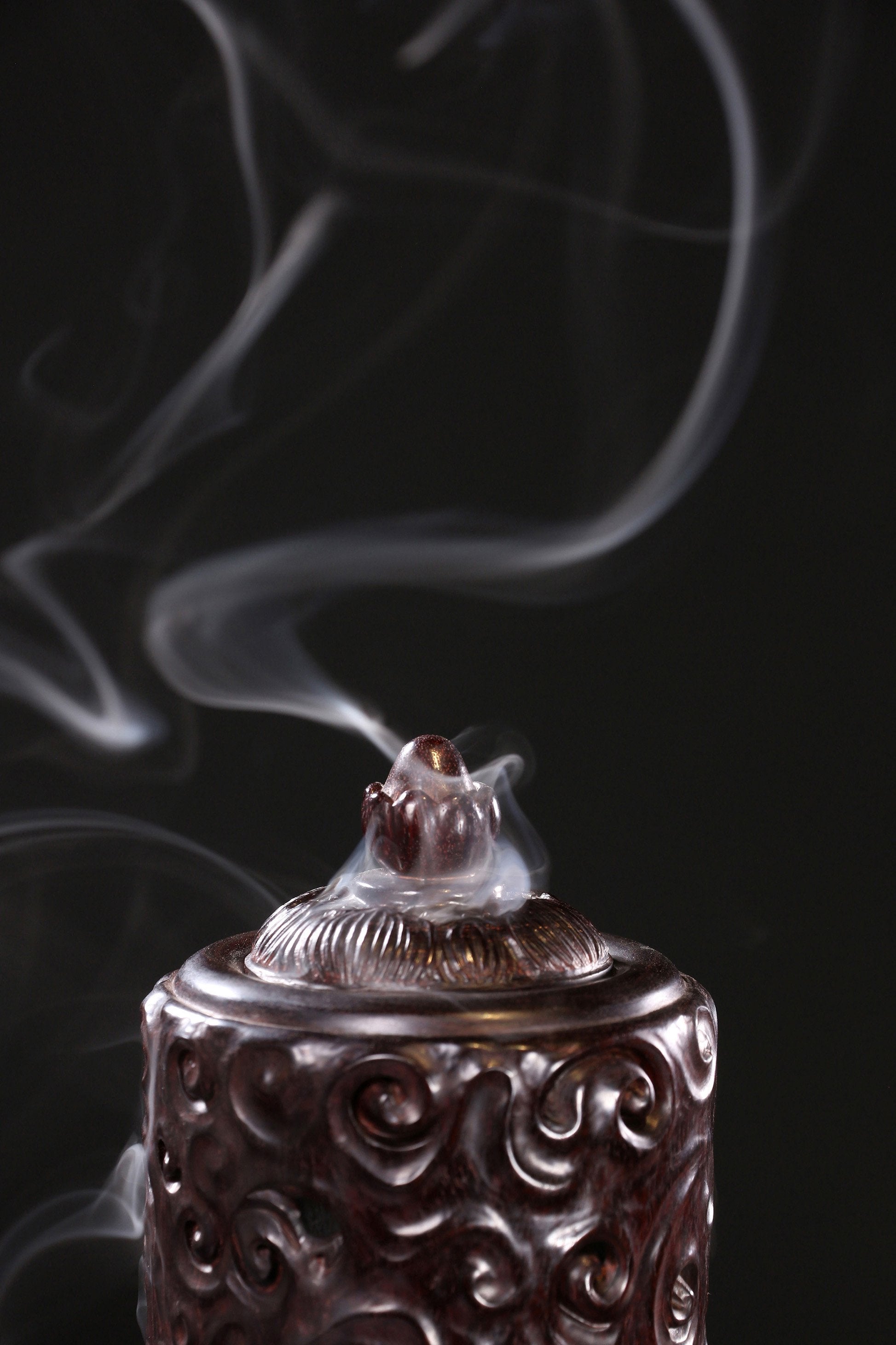 小叶紫檀祥云香炉