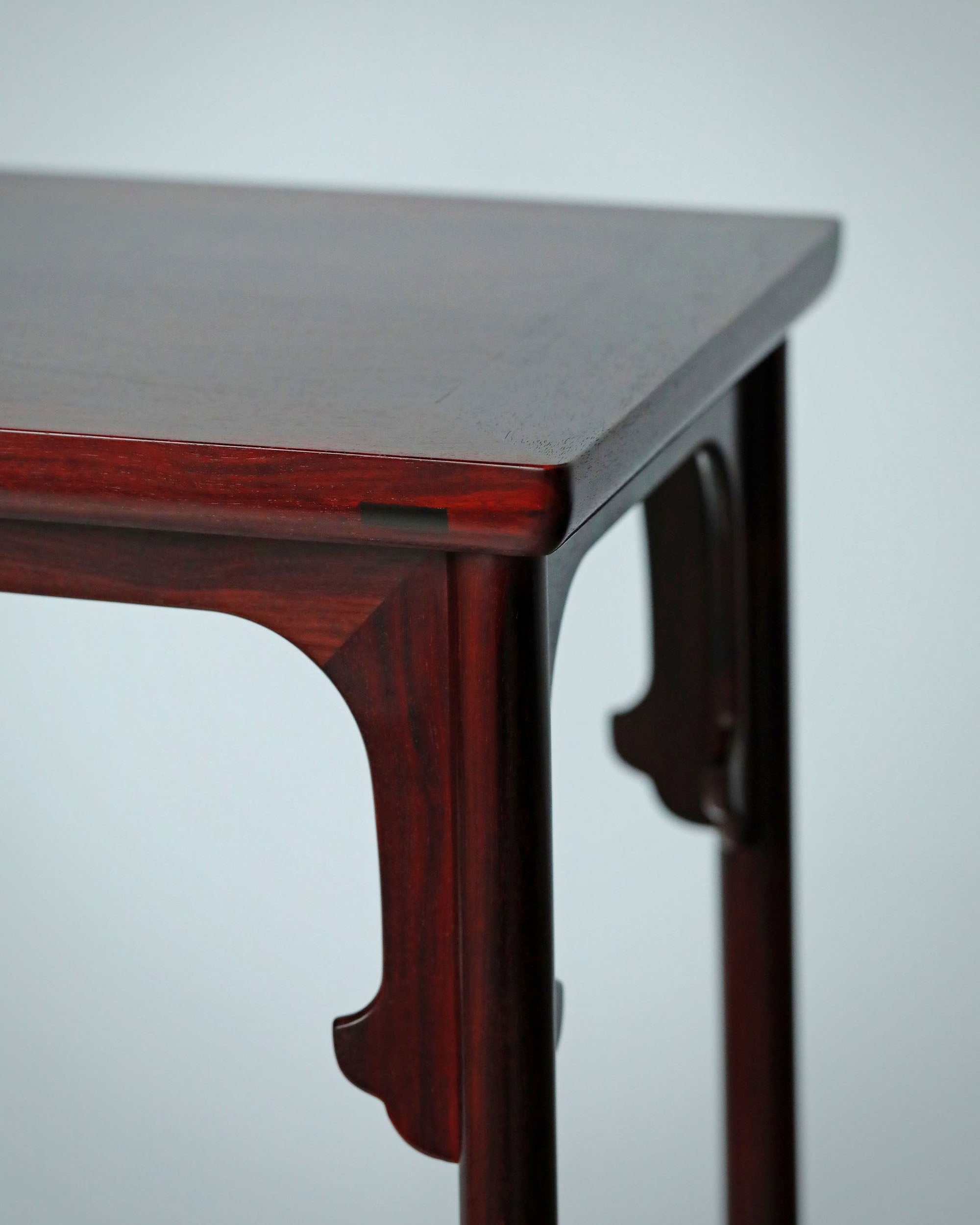 宋徽宗听琴图高足香几