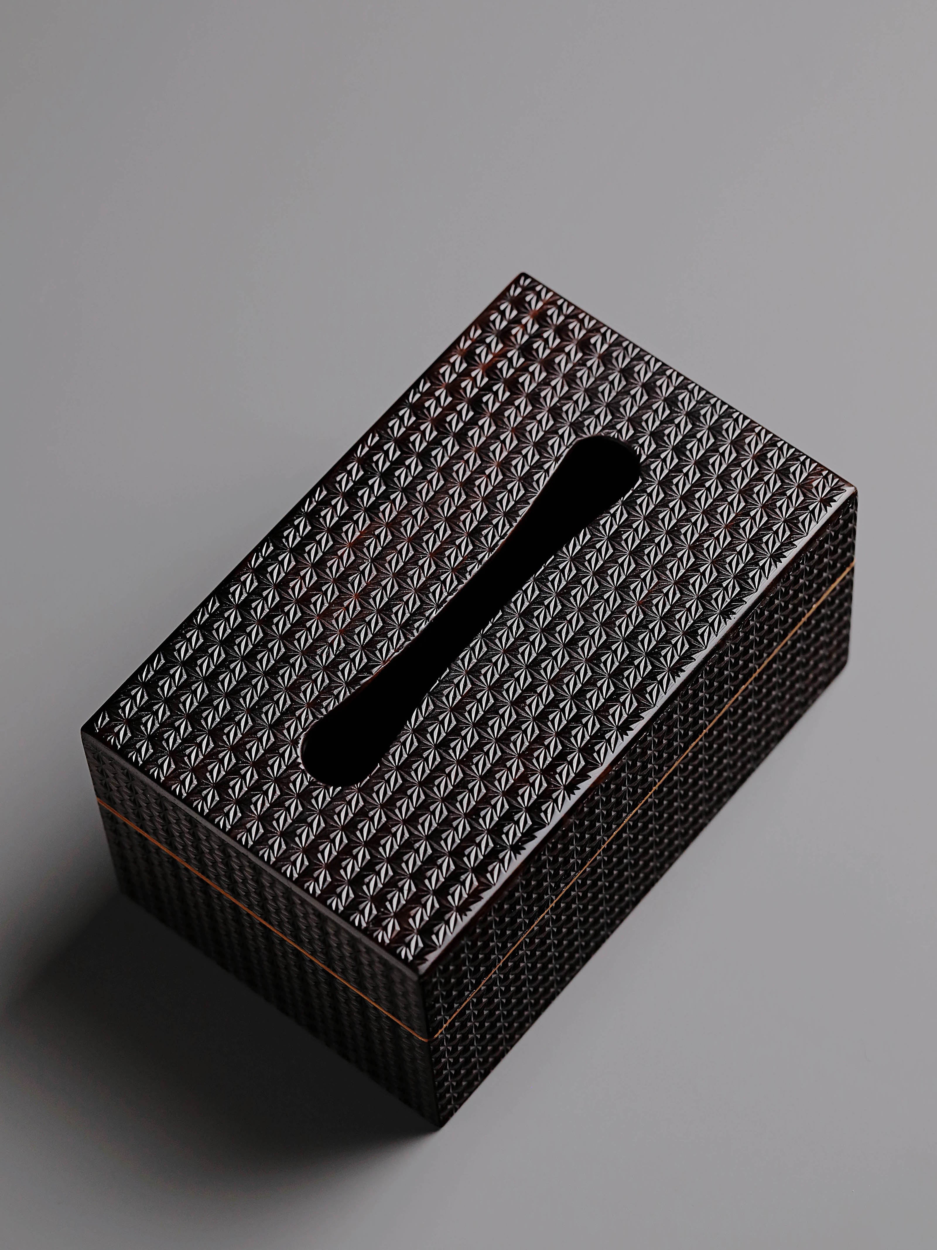 梅花纹/万字纹/雪花纹紫光檀纸巾盒