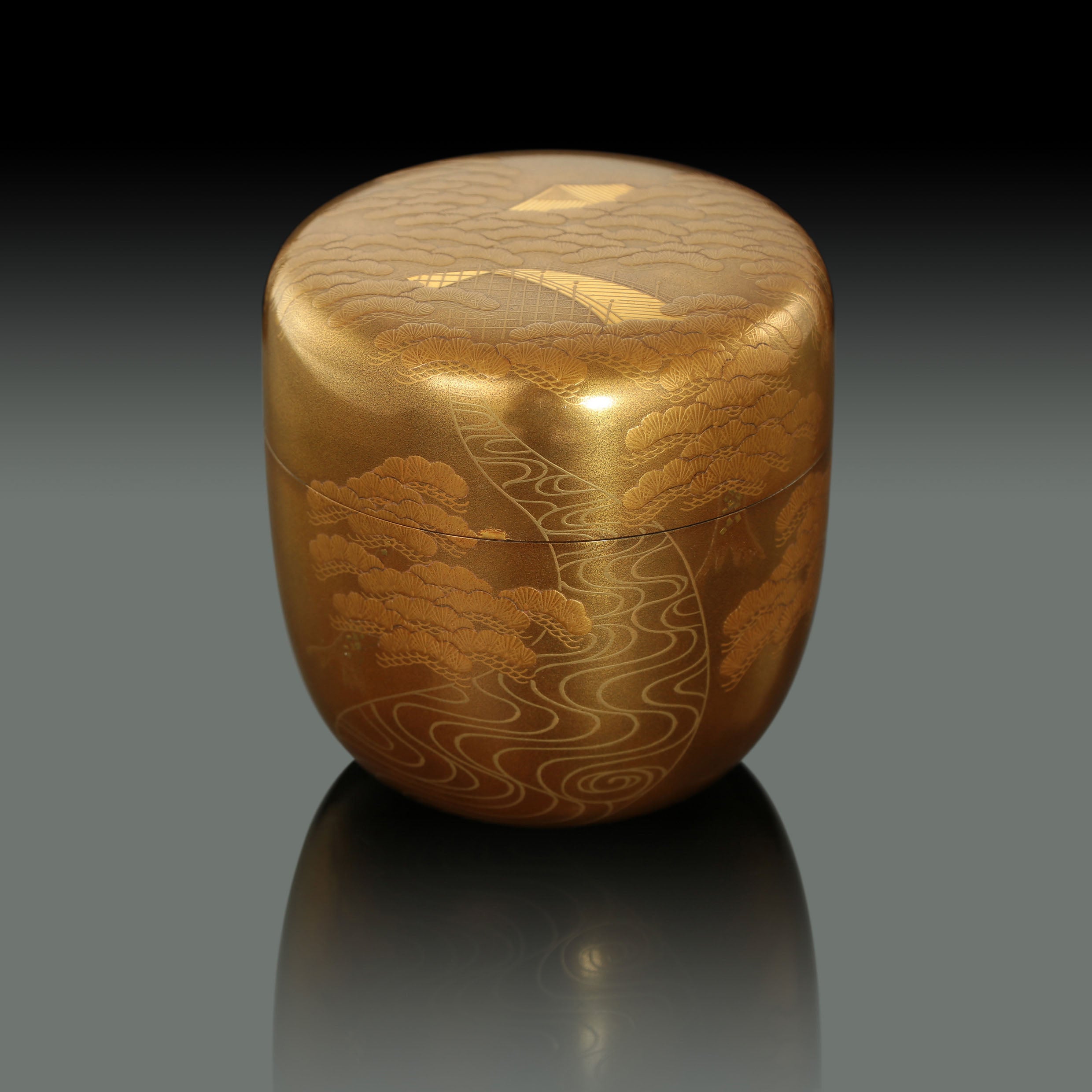 一后一兆作莳绘山水纹茶枣