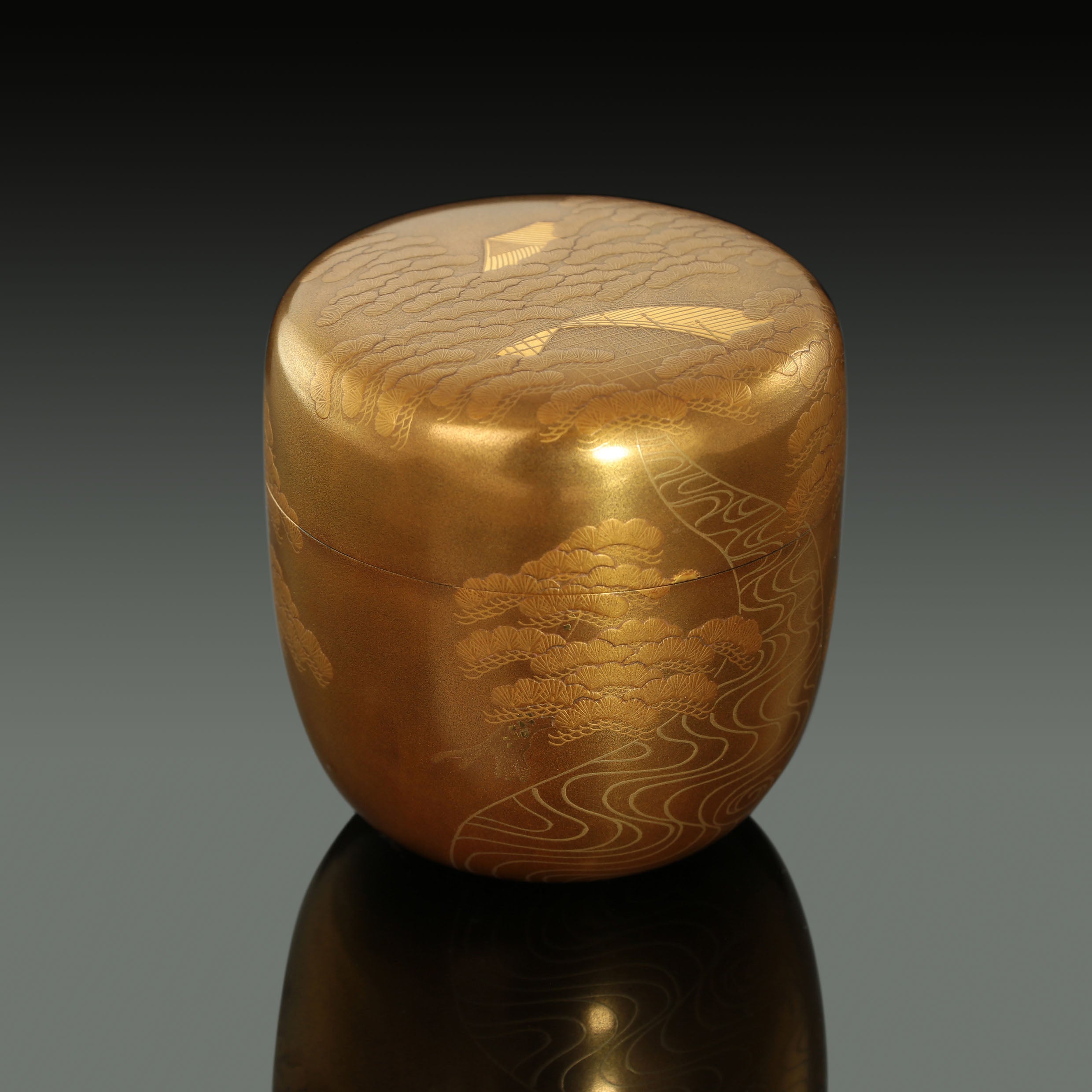 一后一兆作莳绘山水纹茶枣