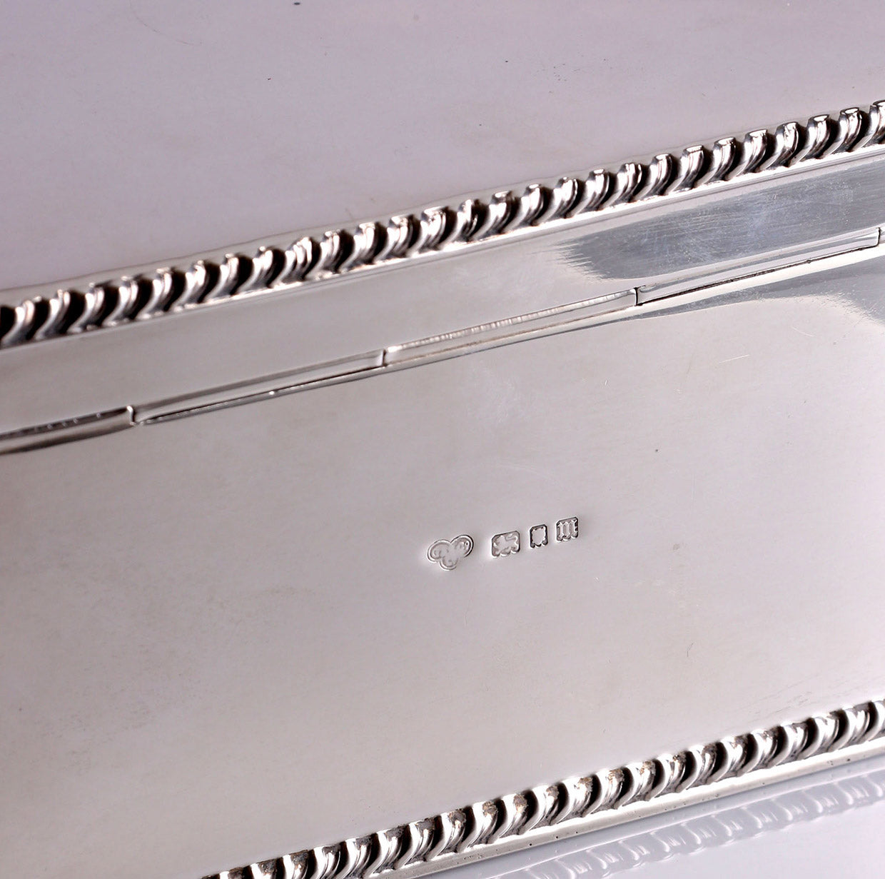 1927年英國銀製茶葉盒