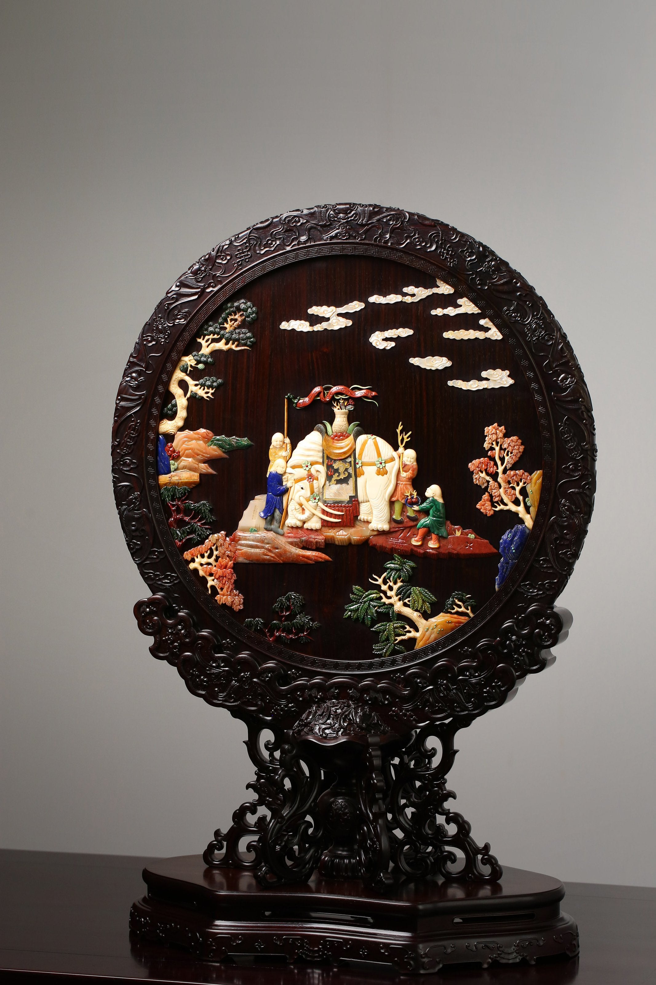 太平有象百宝座屏