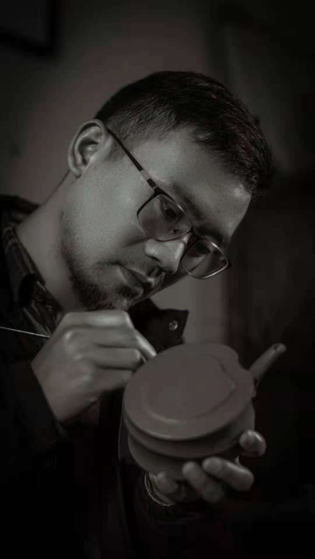 Chen Kai's Distant Mountain Purple-Red Clay Teapot