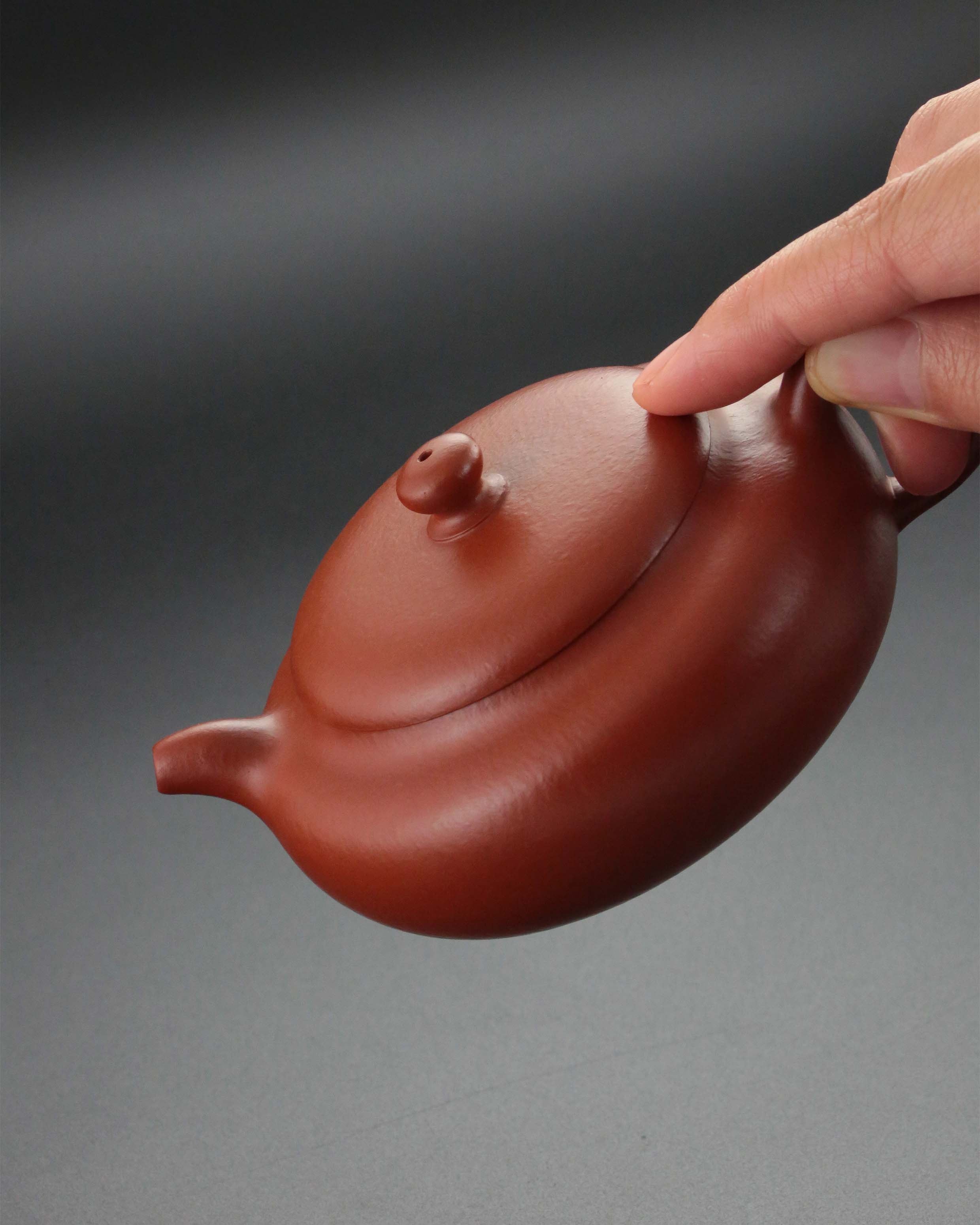 赵庄鹅黄朱泥圆韵壶