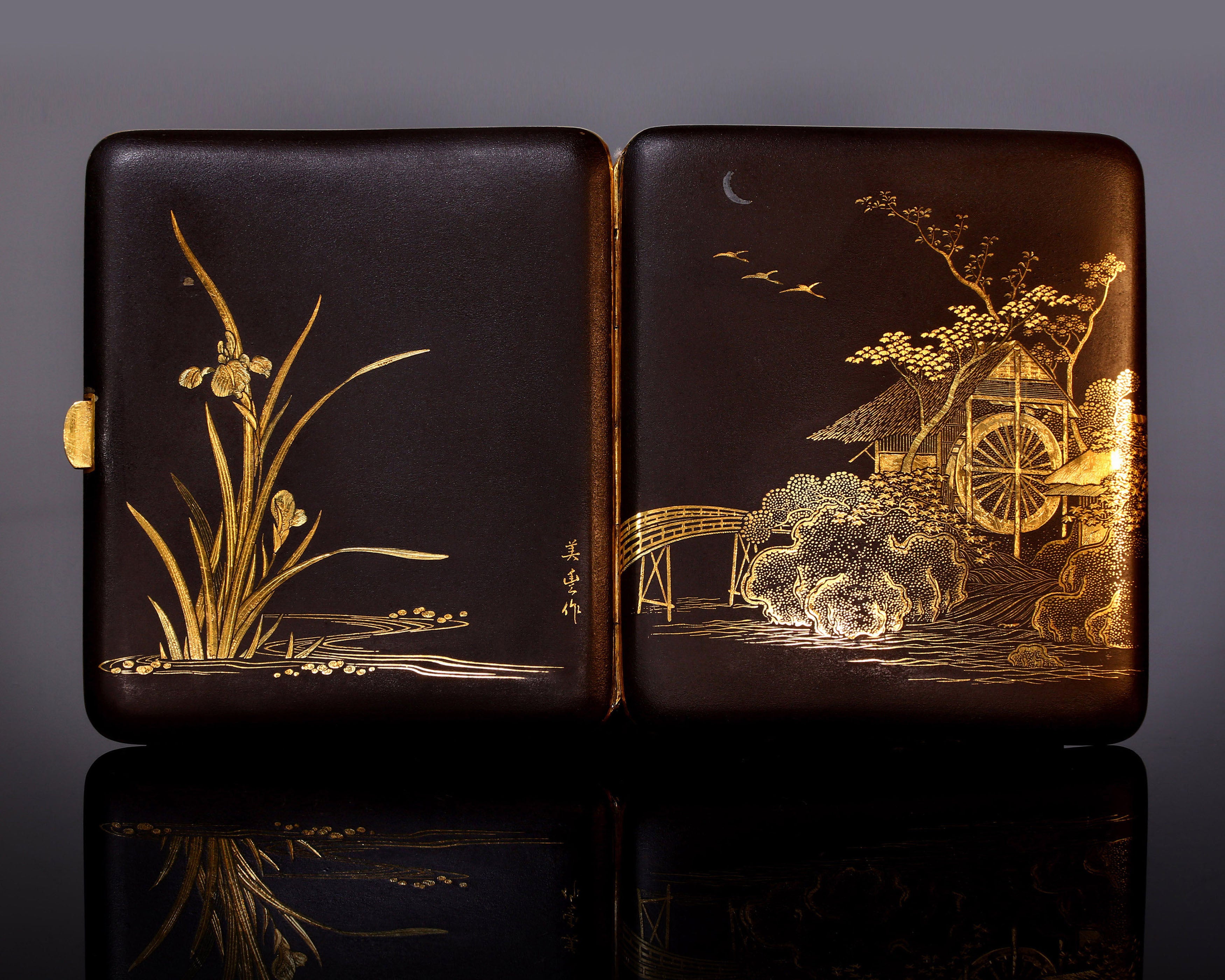 《月出惊山鸟》明治时期烟盒