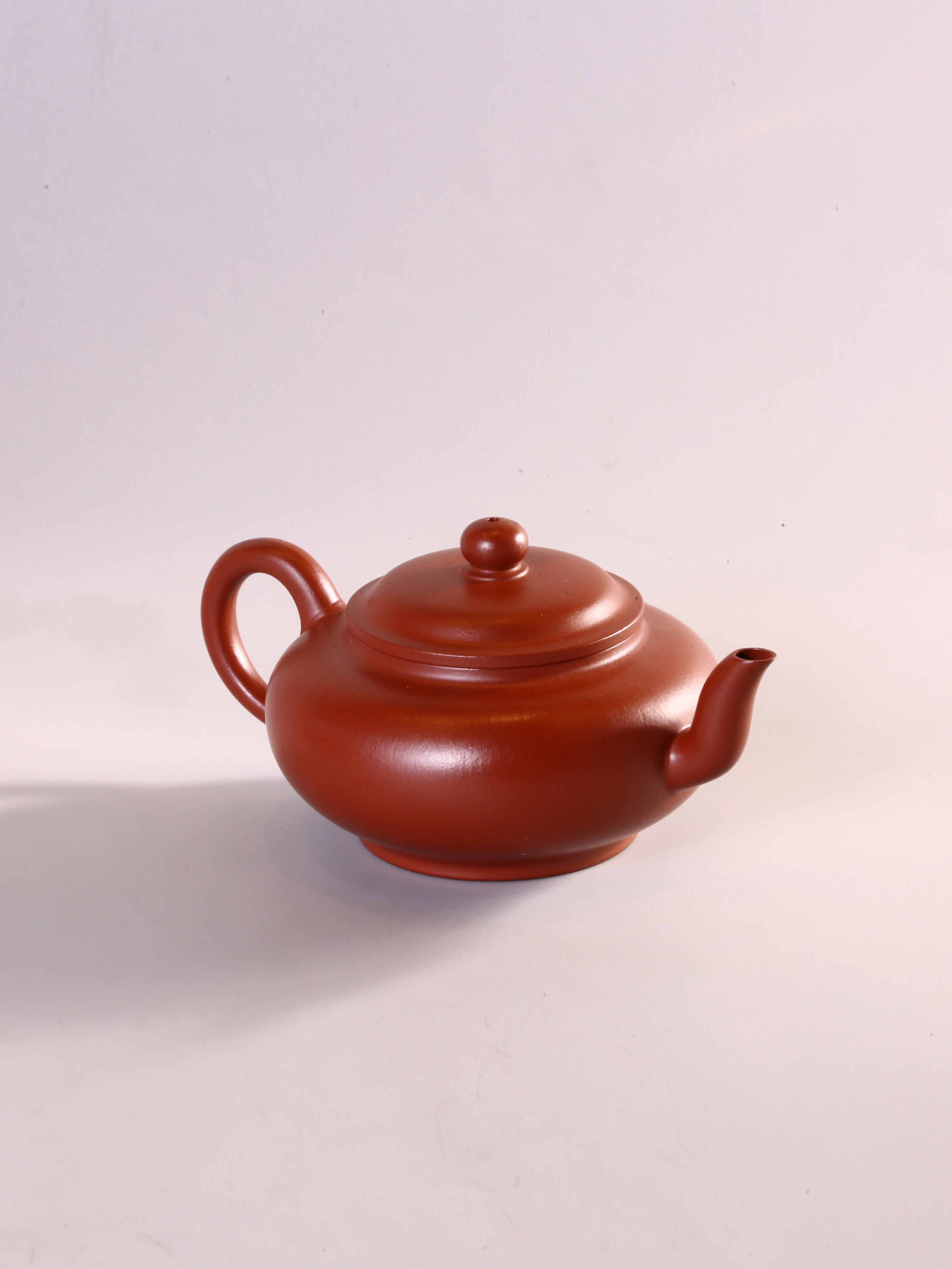 Qin Xun's Zhuni Clay Flat Palace Lantern Teapot