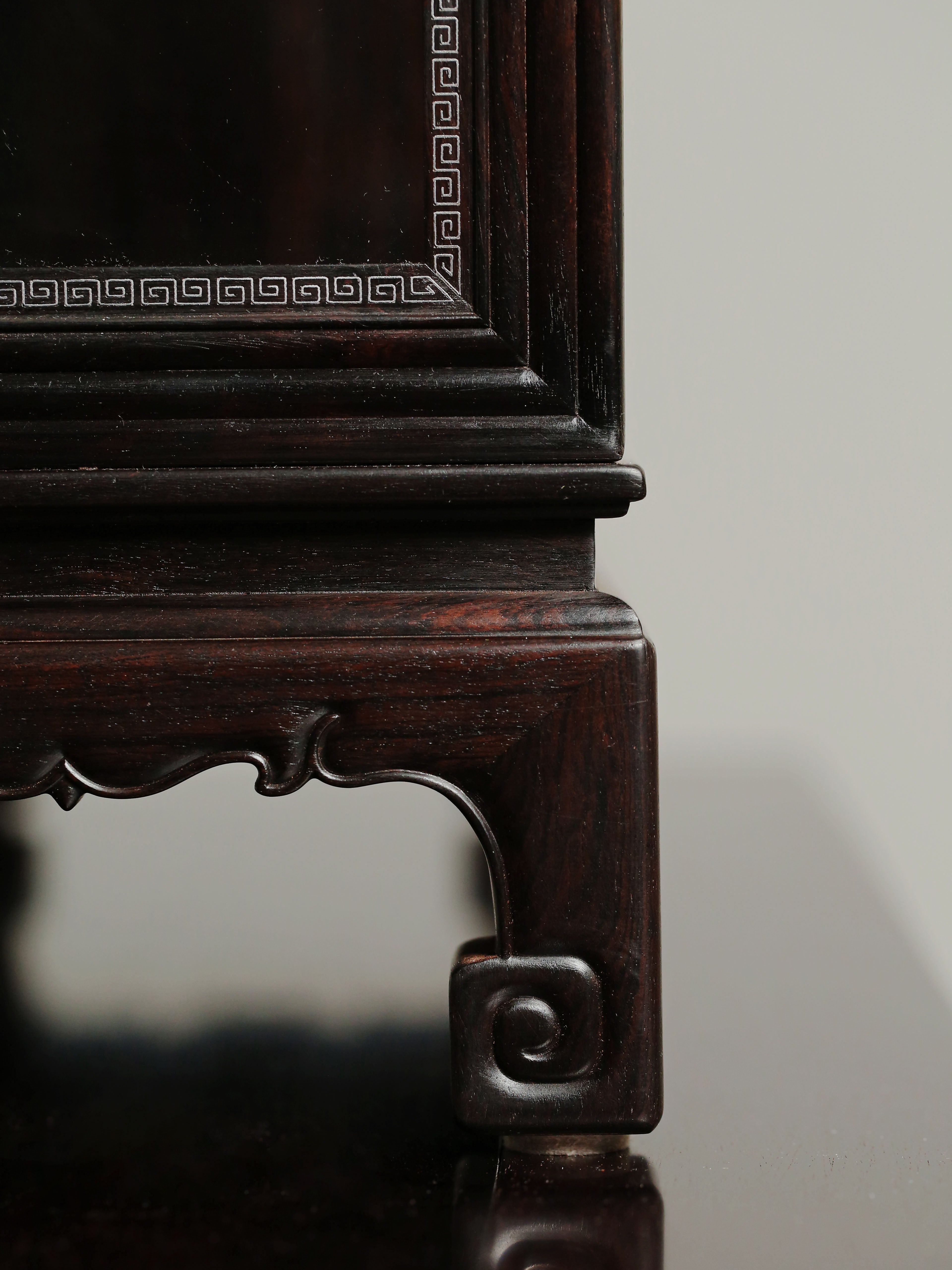 紫光檀嵌银丝回纹多宝阁