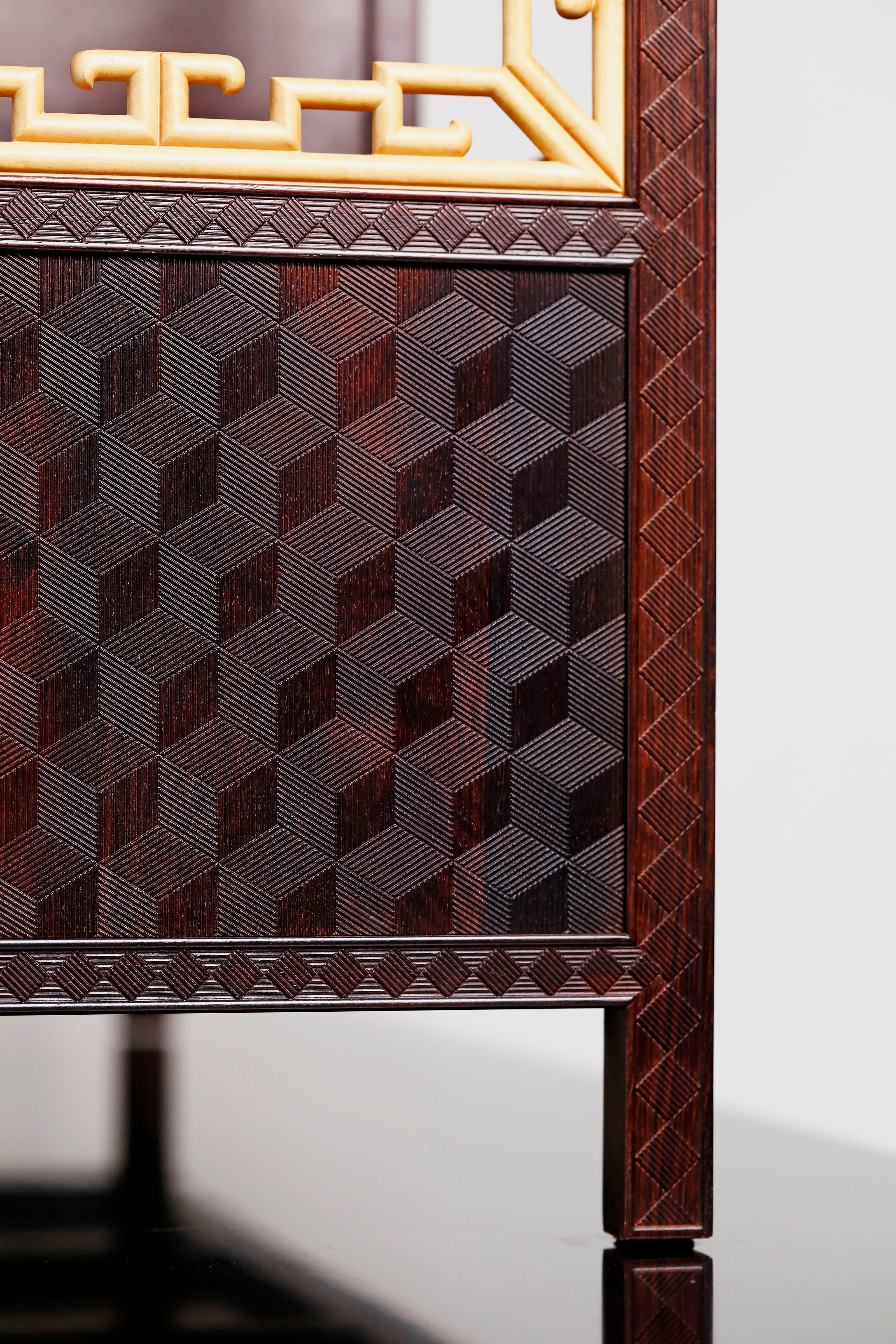 小葉紫檀百寶嵌案上博古架