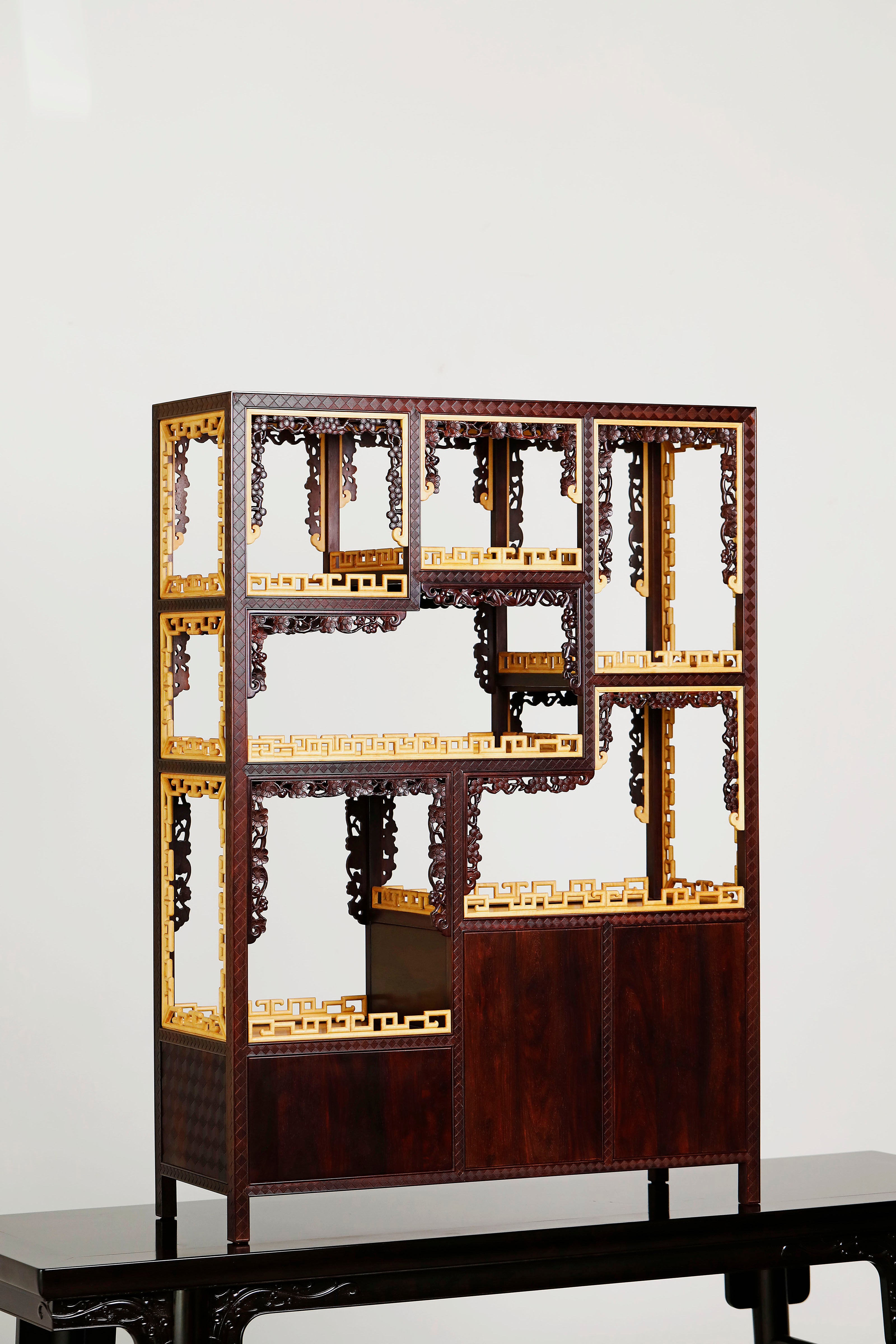 小葉紫檀百寶嵌案上博古架